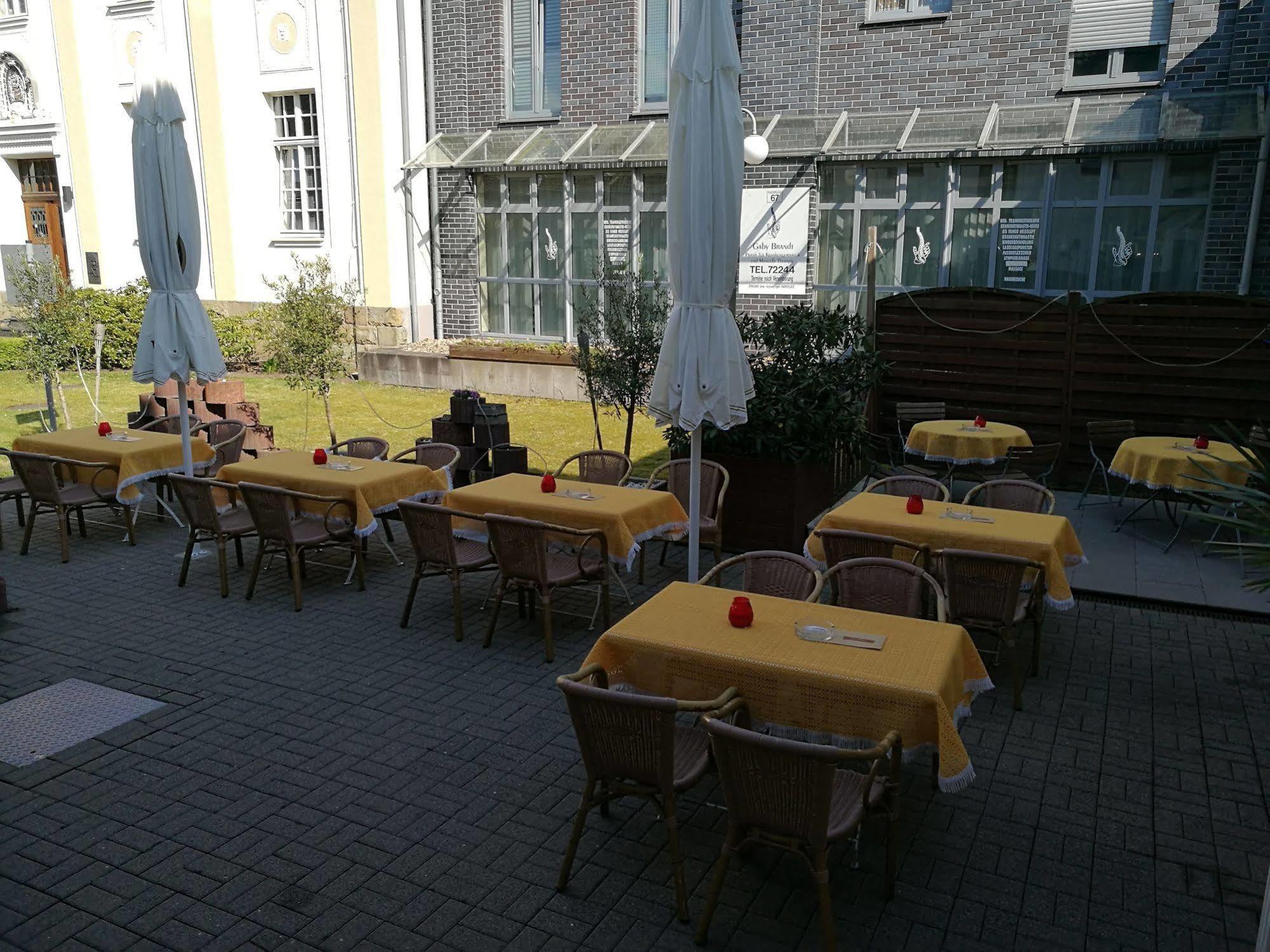 Hotel Central Restaurant El Barrio Grevenbroich Exterior foto